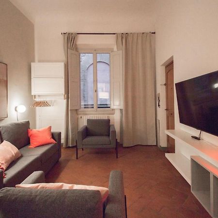 Yome - Appartamento Con Una Camera Da Letto - Acqua ฟลอเรนซ์ ภายนอก รูปภาพ