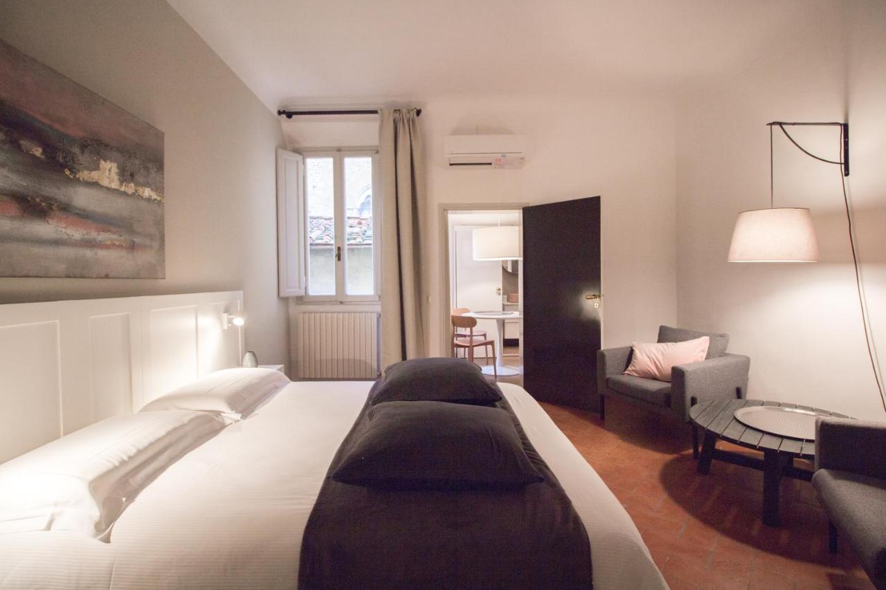Yome - Appartamento Con Una Camera Da Letto - Acqua ฟลอเรนซ์ ภายนอก รูปภาพ